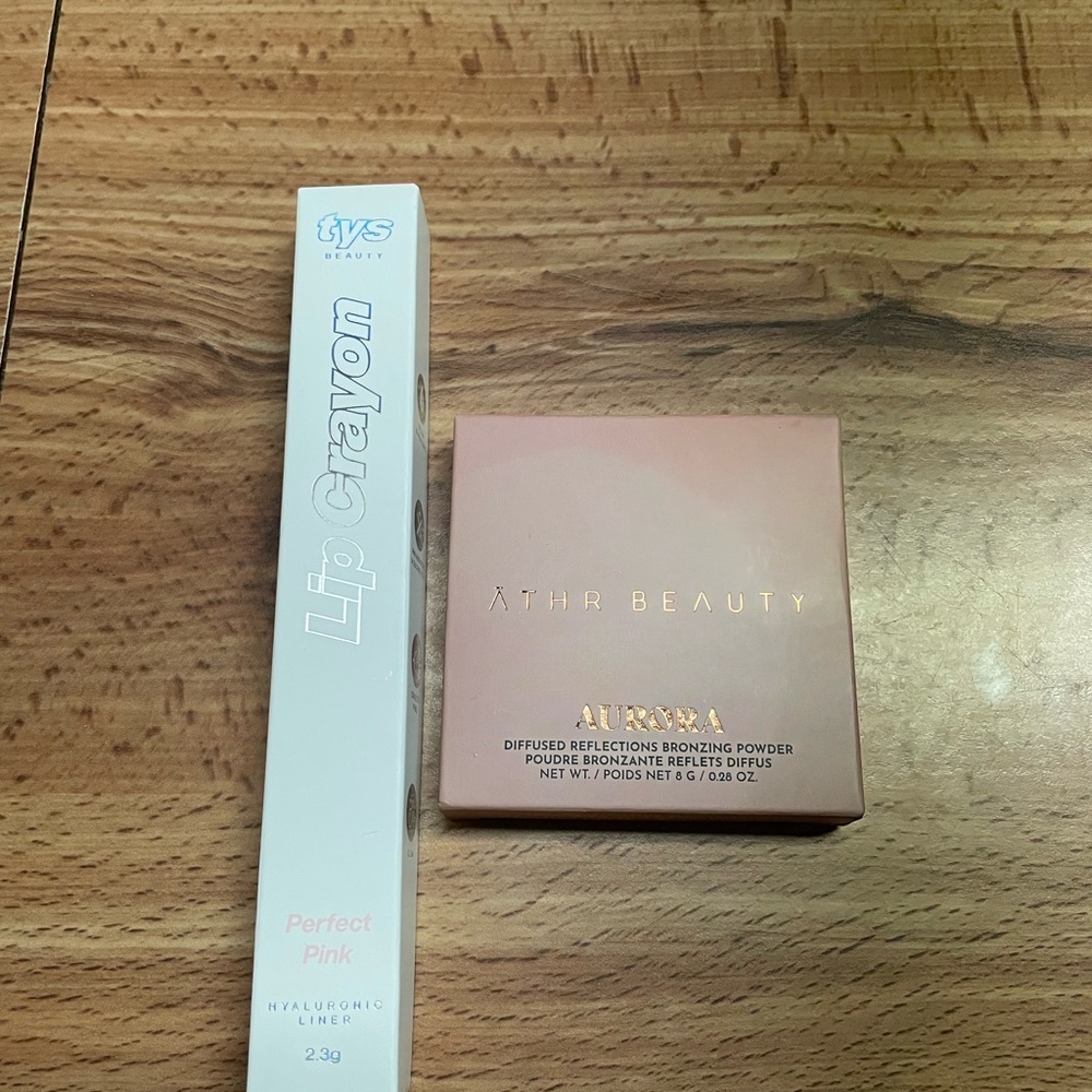 TYS BEAUTY Lip Crayon Liner & ĀTHR BEAUTY Diffused Reflections Bronzing Powder